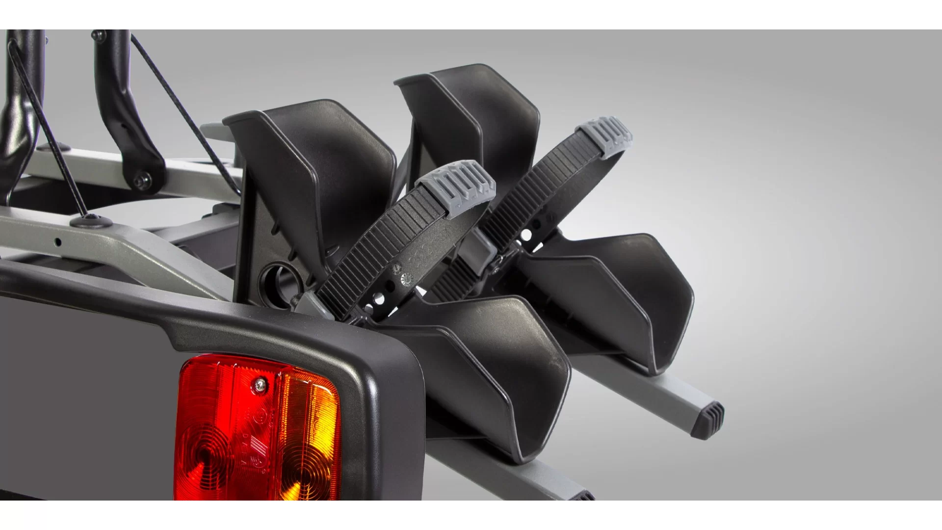 Buzzrack Buzzybee 4 (Tow Ball) 4 Bike Platform Rack - BR-4-BUZZYBEE - View 3