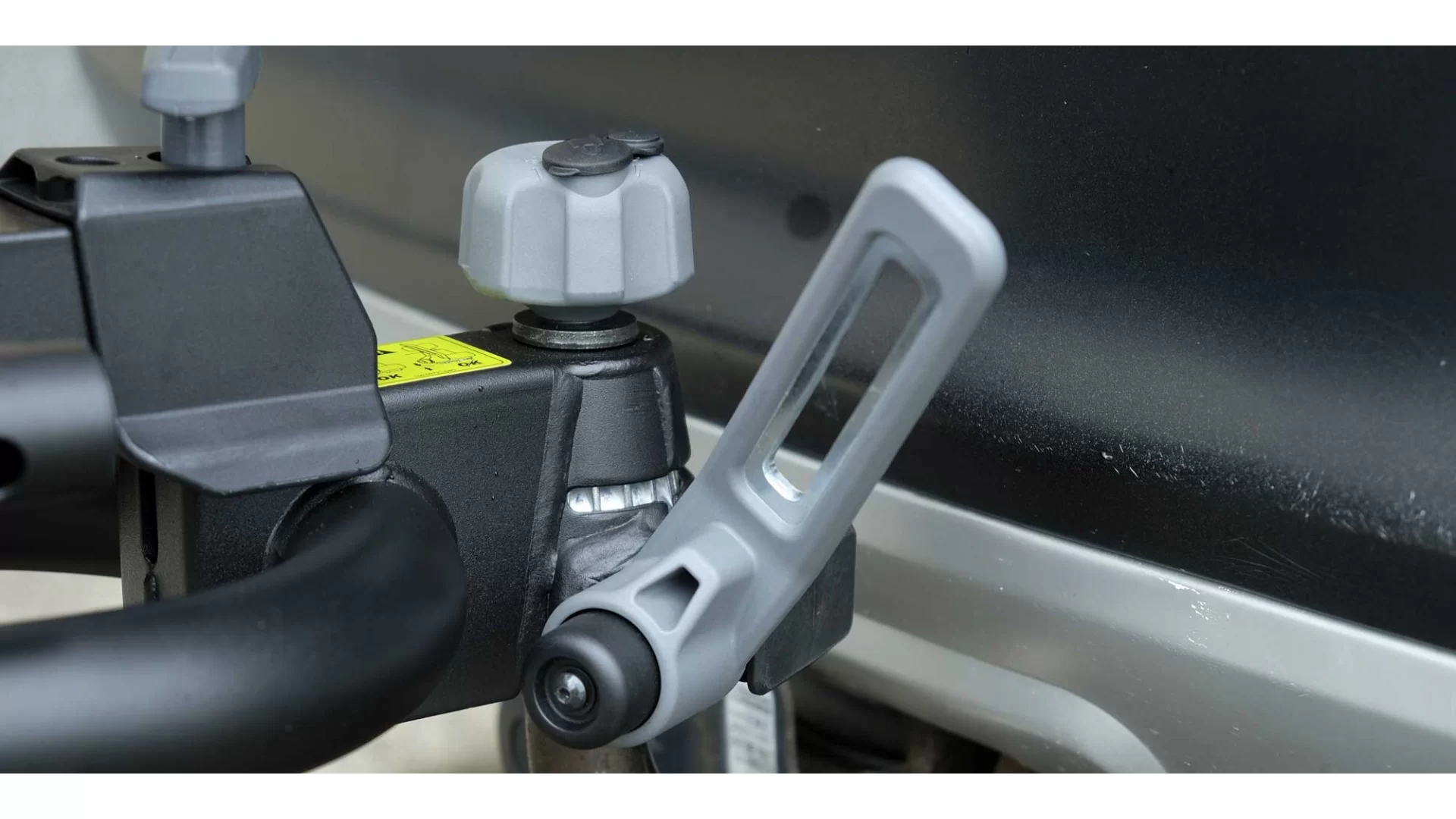 Buzzrack Eazzy 4 (Tow Ball) 4 Bike Platform Rack - BR-EAZZY-4 - View 4