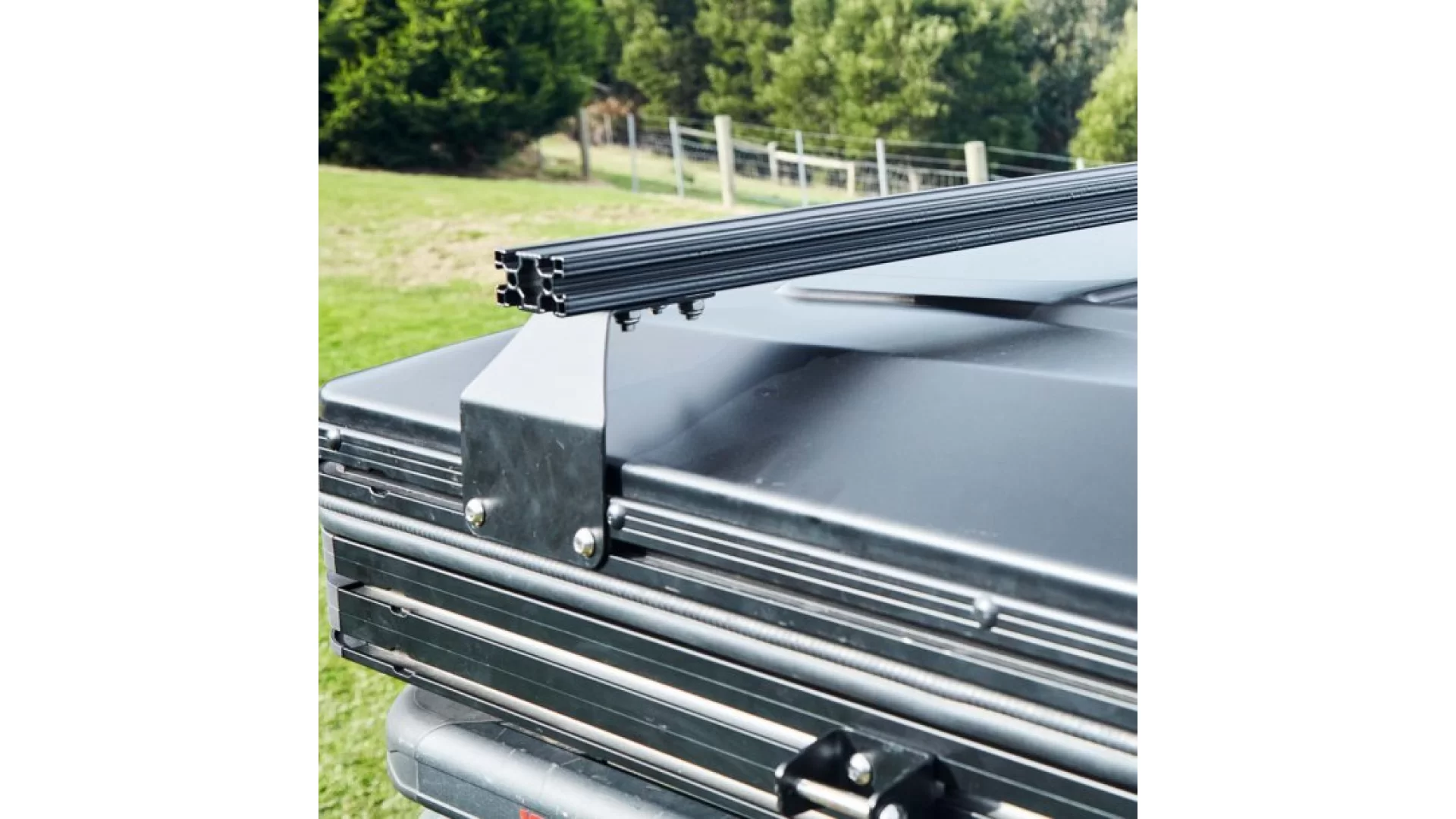 Darche Ridgeback Hard Shell Roof Rails T050801554A - View 2