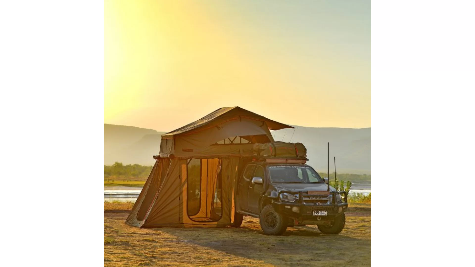 Darche Hi-View Small Roof Top Tent (T050801605D) - View 4
