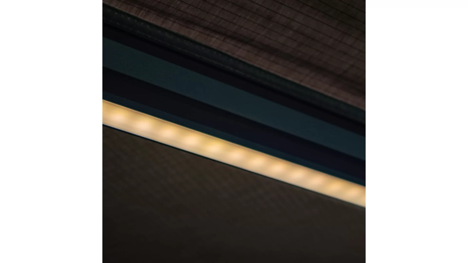 Darche 270 Freestanding LED Awning Right (T050801740RHS) - View 5