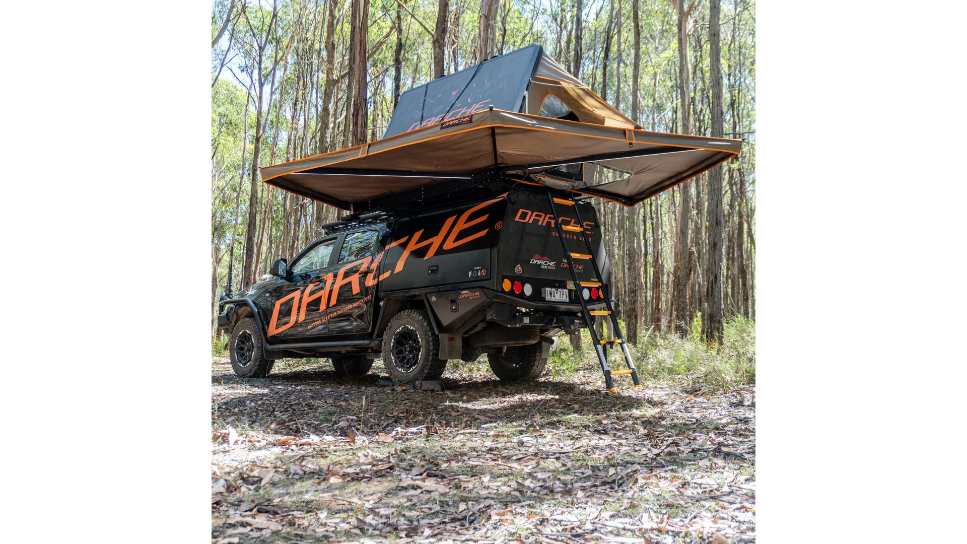 Darche Freestanding Hardshell 270 Awning (T050801736) - View 1