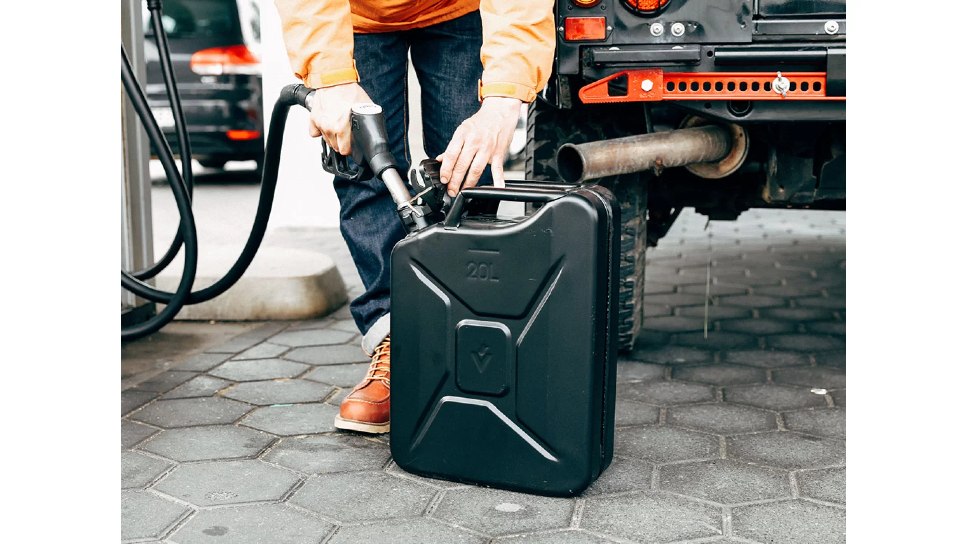 20l Fuel Jerry Can - Black Steel Finish - JCFU001 - View 1