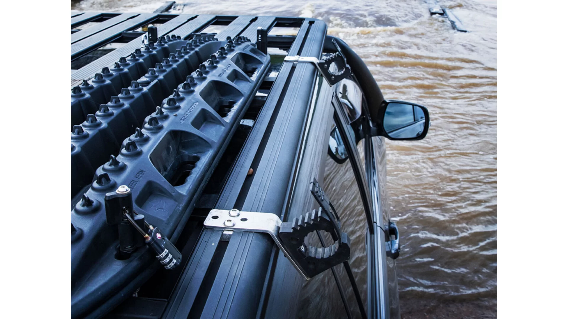 Kaon QuickFist Clamp Shovel Holder with Bracket to suit Rhino-Rack Pioneer Platform - KS0068 - View 5