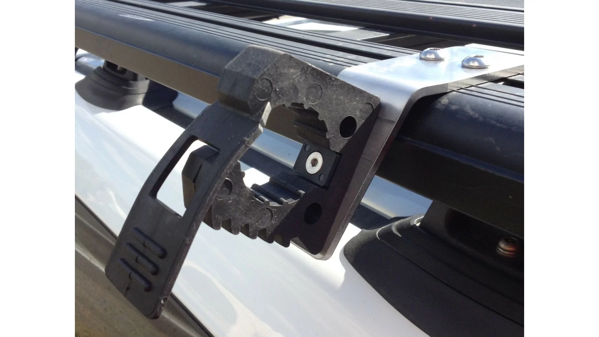 Kaon QuickFist Clamp Shovel Holder with Bracket to suit Rhino-Rack Pioneer Platform - KS0068 - View 4