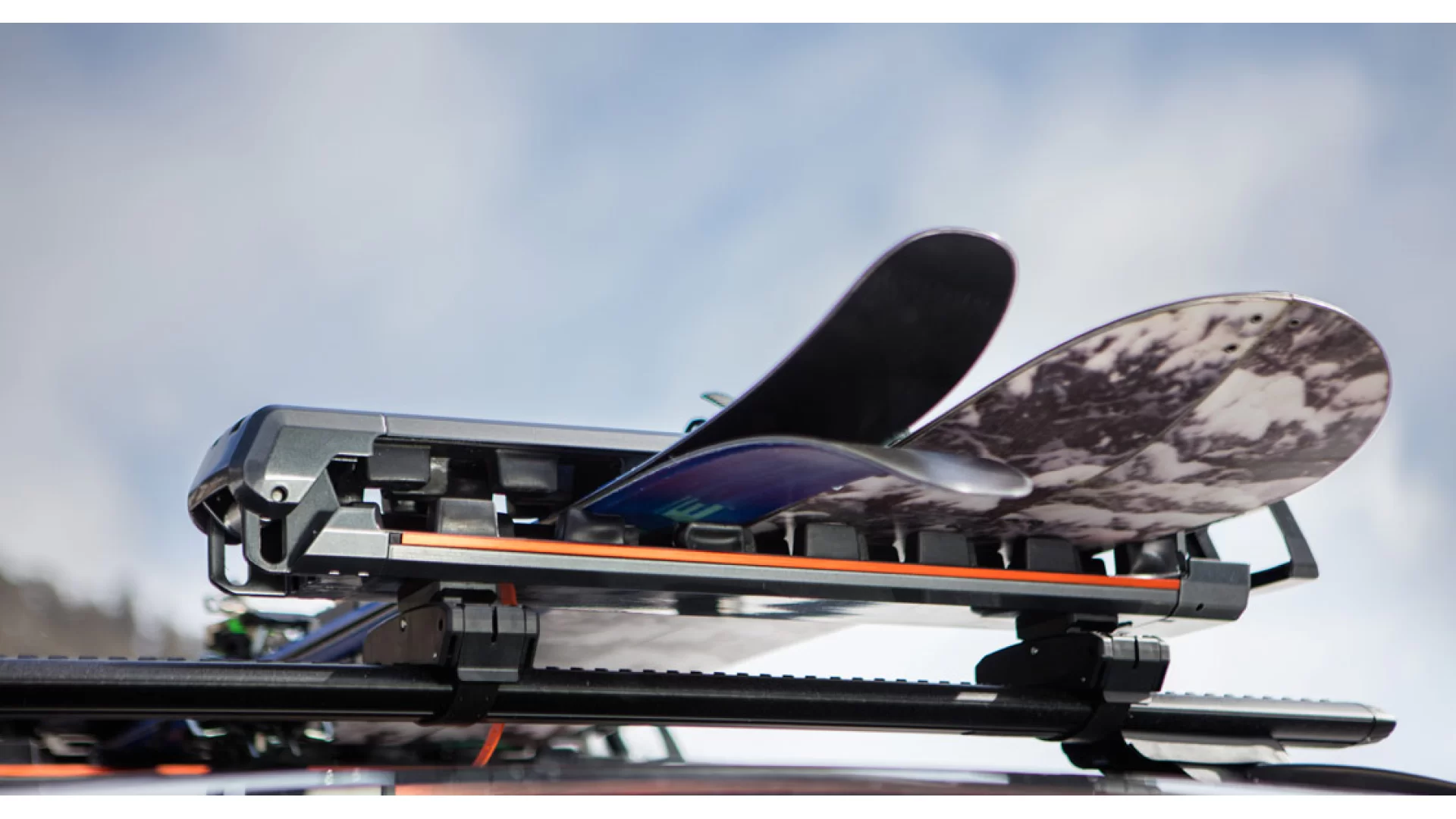 Kuat GRIP Ski Rack - 4 Ski (GRR4G) - View 1