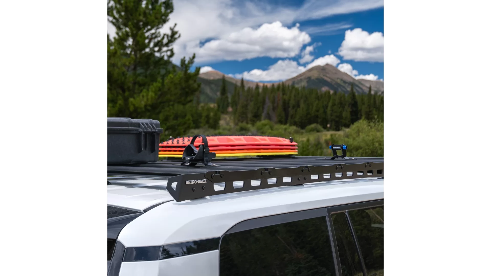 Rhino-Rack Toyota LandCruiser Prado 250 Reconn Platform - 63102 - View 1