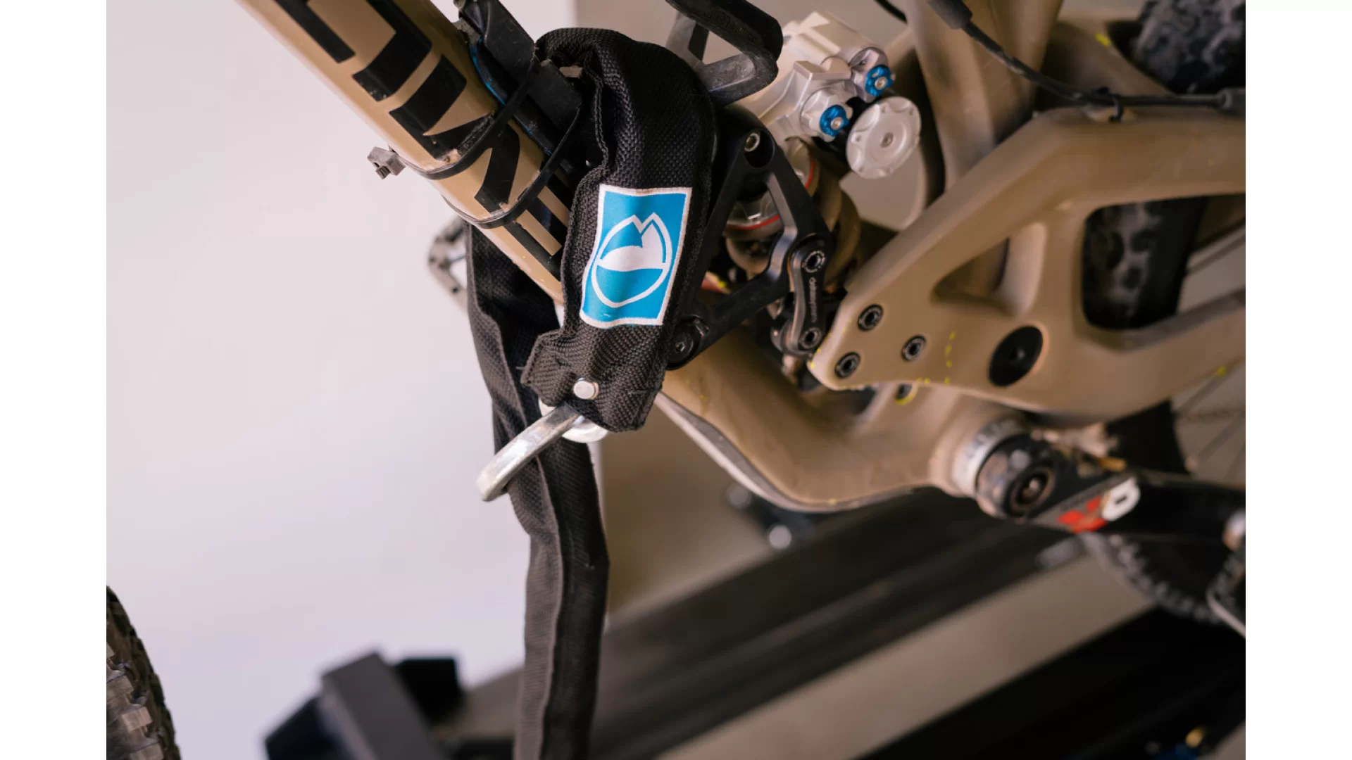 Rocky Mounts GuideRail Hitch Mounted 2 Bike Carrier - 10255 - View 1