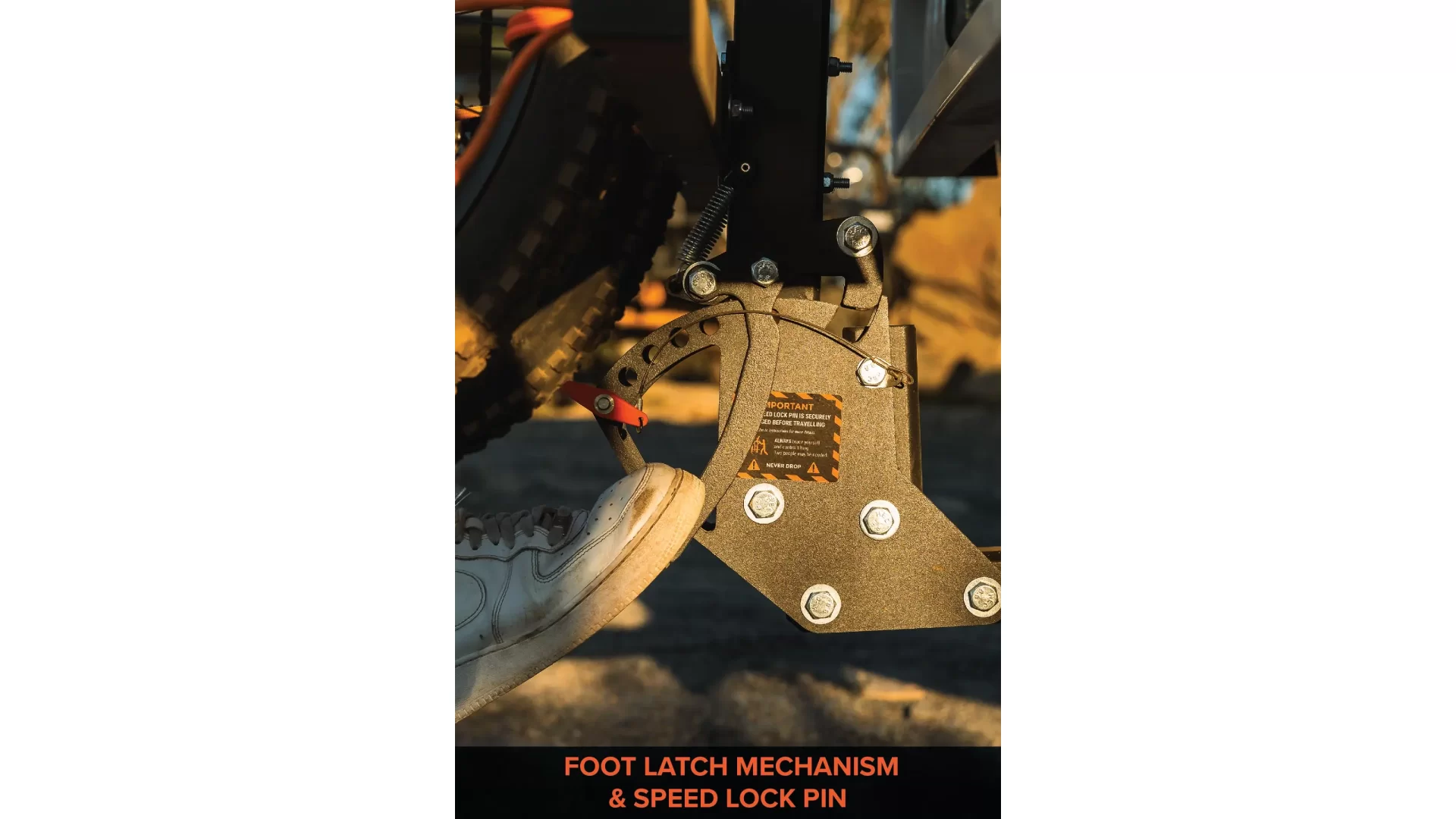 Shingleback Pro 4 Bike Vertical Rack (SBRPRO04) - View 5