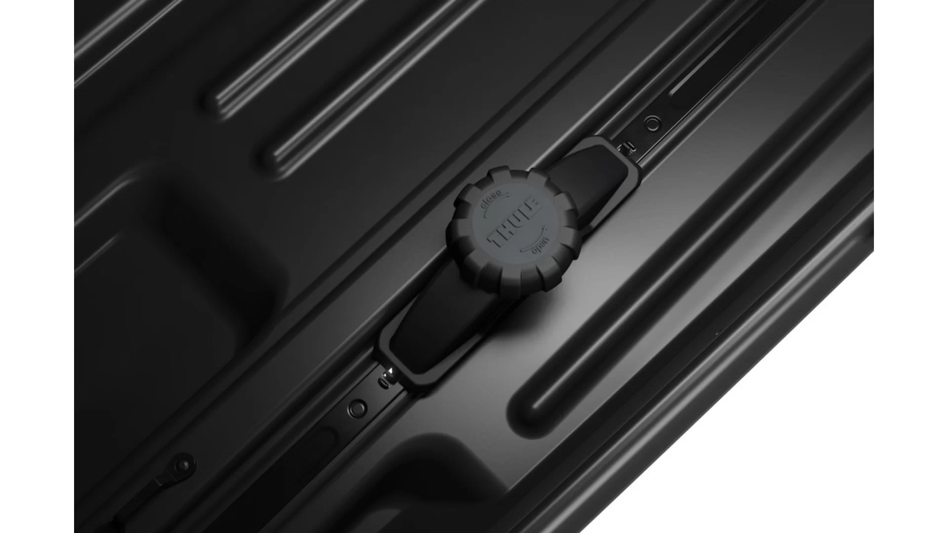 Thule Force XT XL Matte Black 500 litre Roof Box - 635800 - View 2