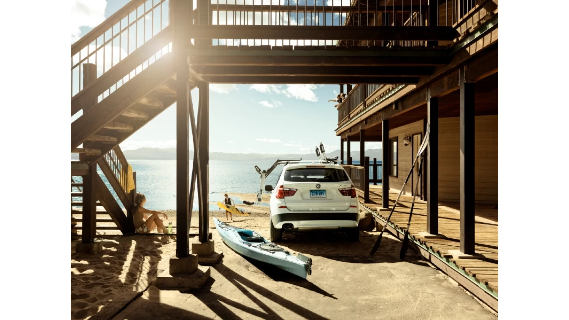 Thule Hullavator Pro Kayak Carrier - 898000 - View 1