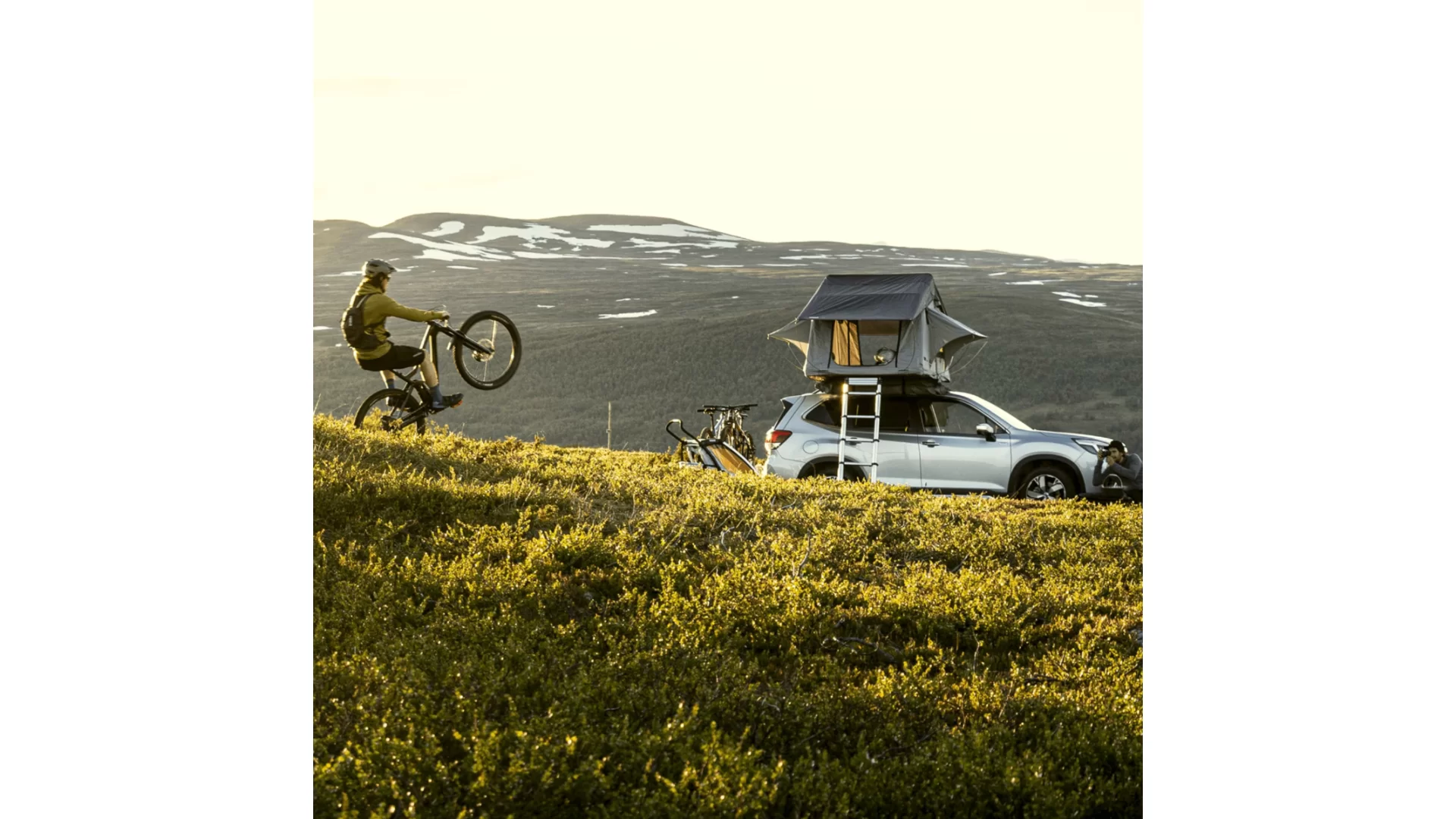 Thule Tepui Ayer Haze Grey Roof Top Tent (901200) - View 1