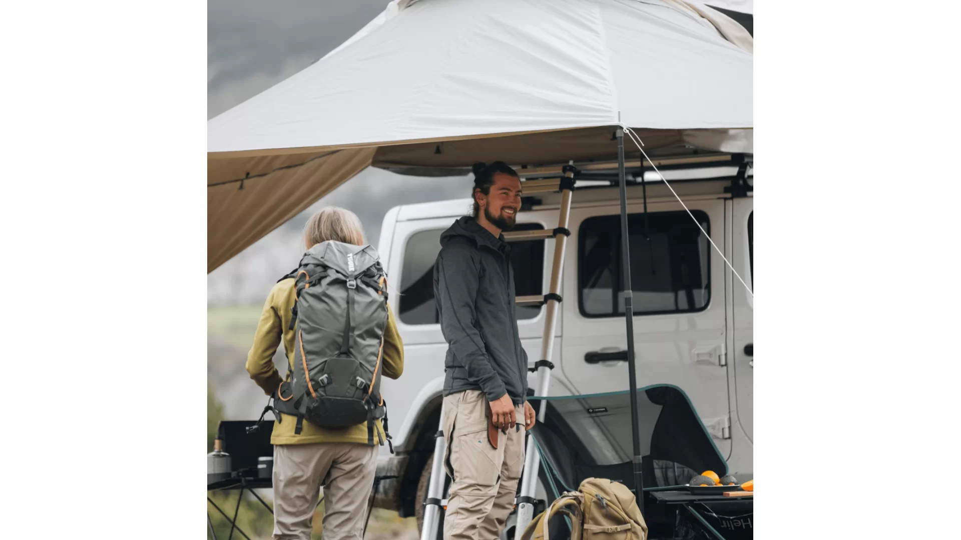 Thule Approach Awning S/M - 901851 - View 1