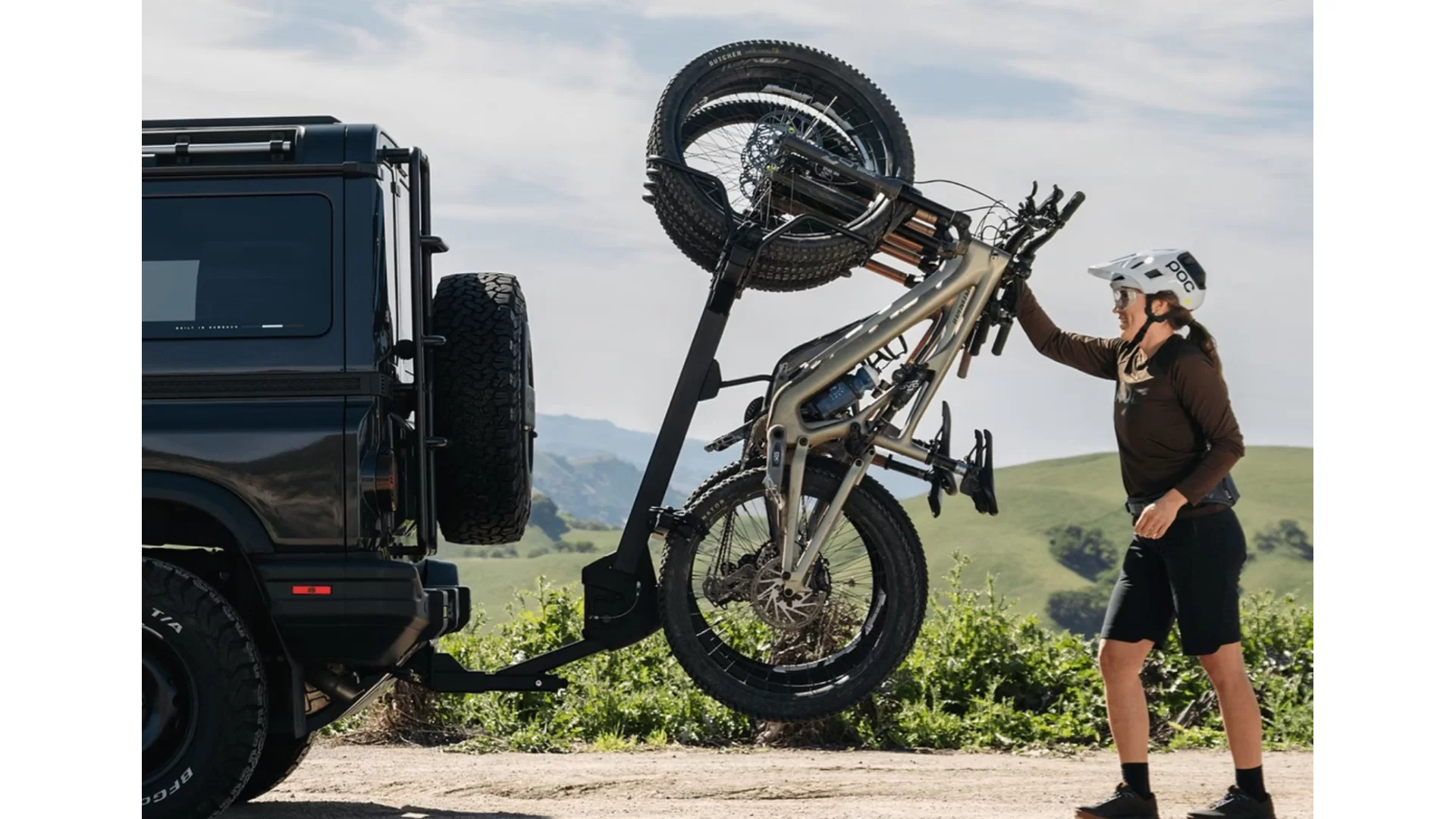 Thule ReVert 4 Bike Vertical Rack (9024500) - View 6