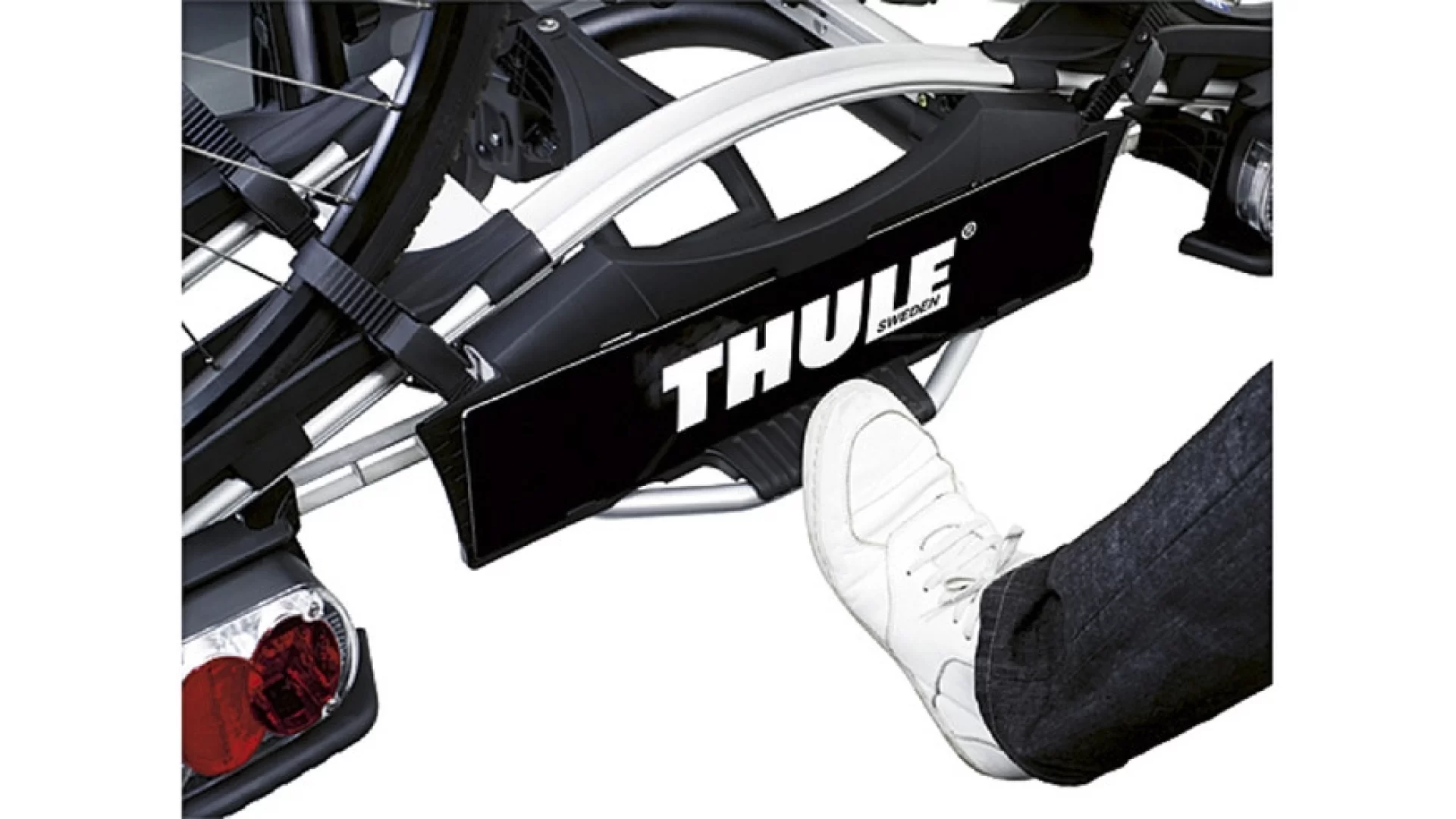 Thule EuroWay G2 3 bike tow ball mounted carrier (922020) - View 3