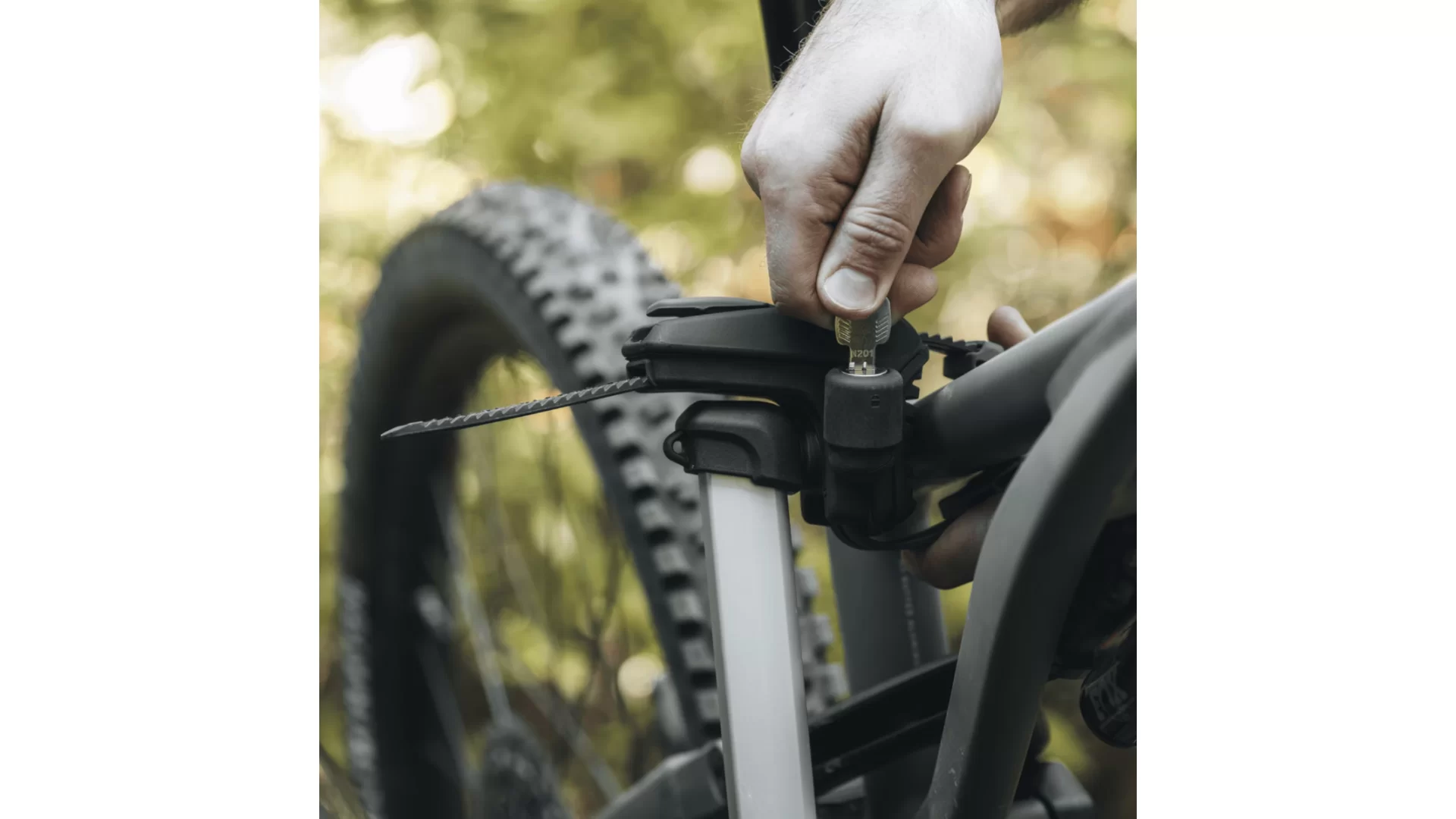 Thule Epos 2 Bike Towball Mounted Carrier - 978100 - View 1