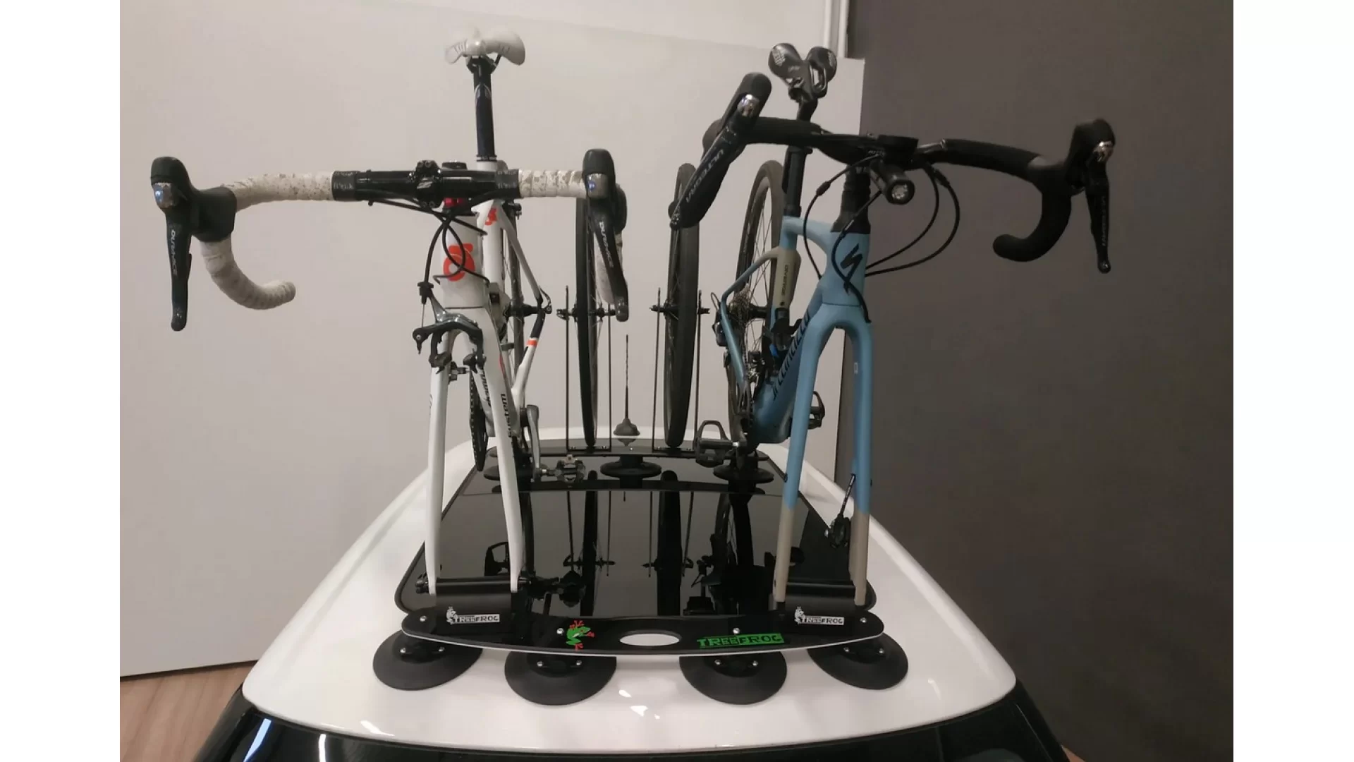 Tree Frog L2 Two Front Wheel Holder, for Elite & Pro 2 Racks DFWH - 205256 - View 2