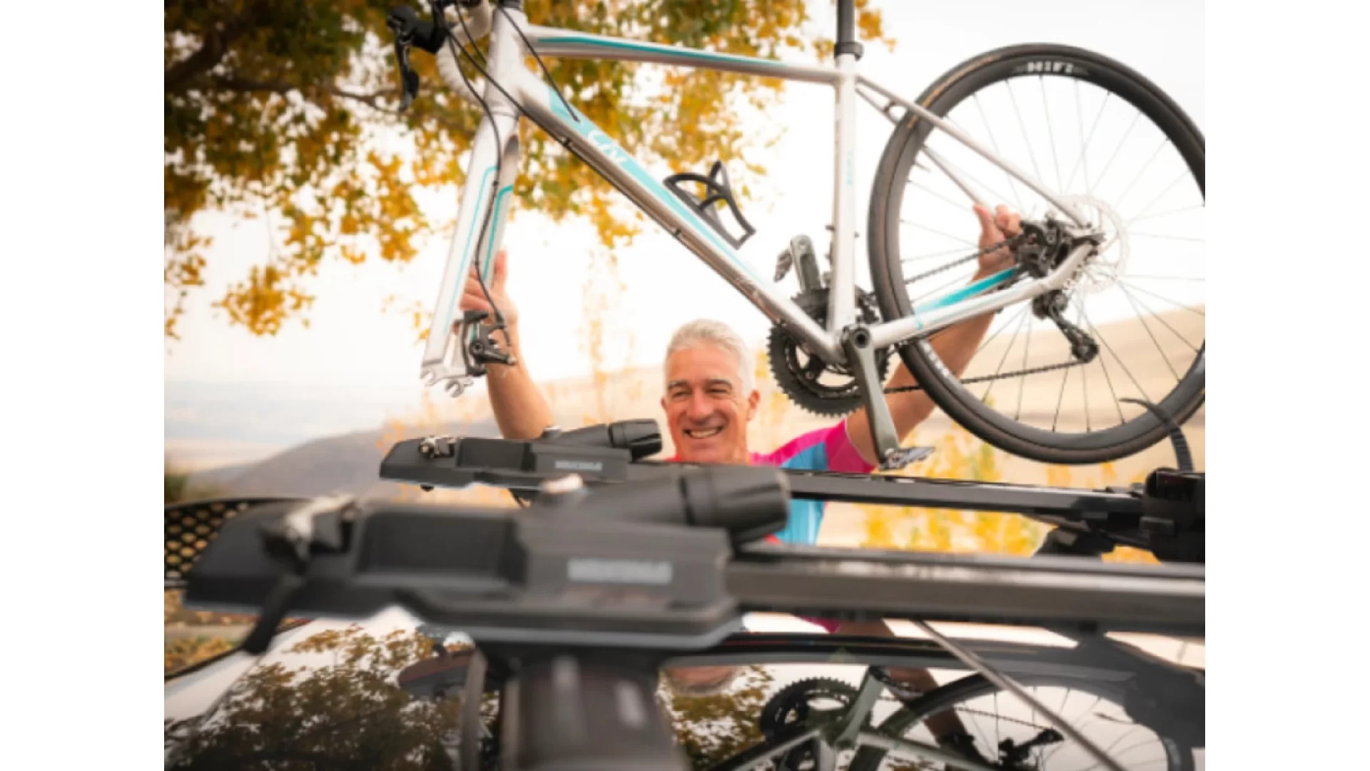 Yakima HighSpeed Roof Mounted Bike Carrier (8002140) - View 2