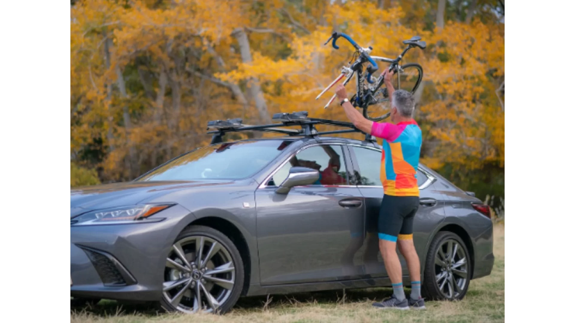 Yakima HighSpeed Roof Mounted Bike Carrier (8002140) - View 1