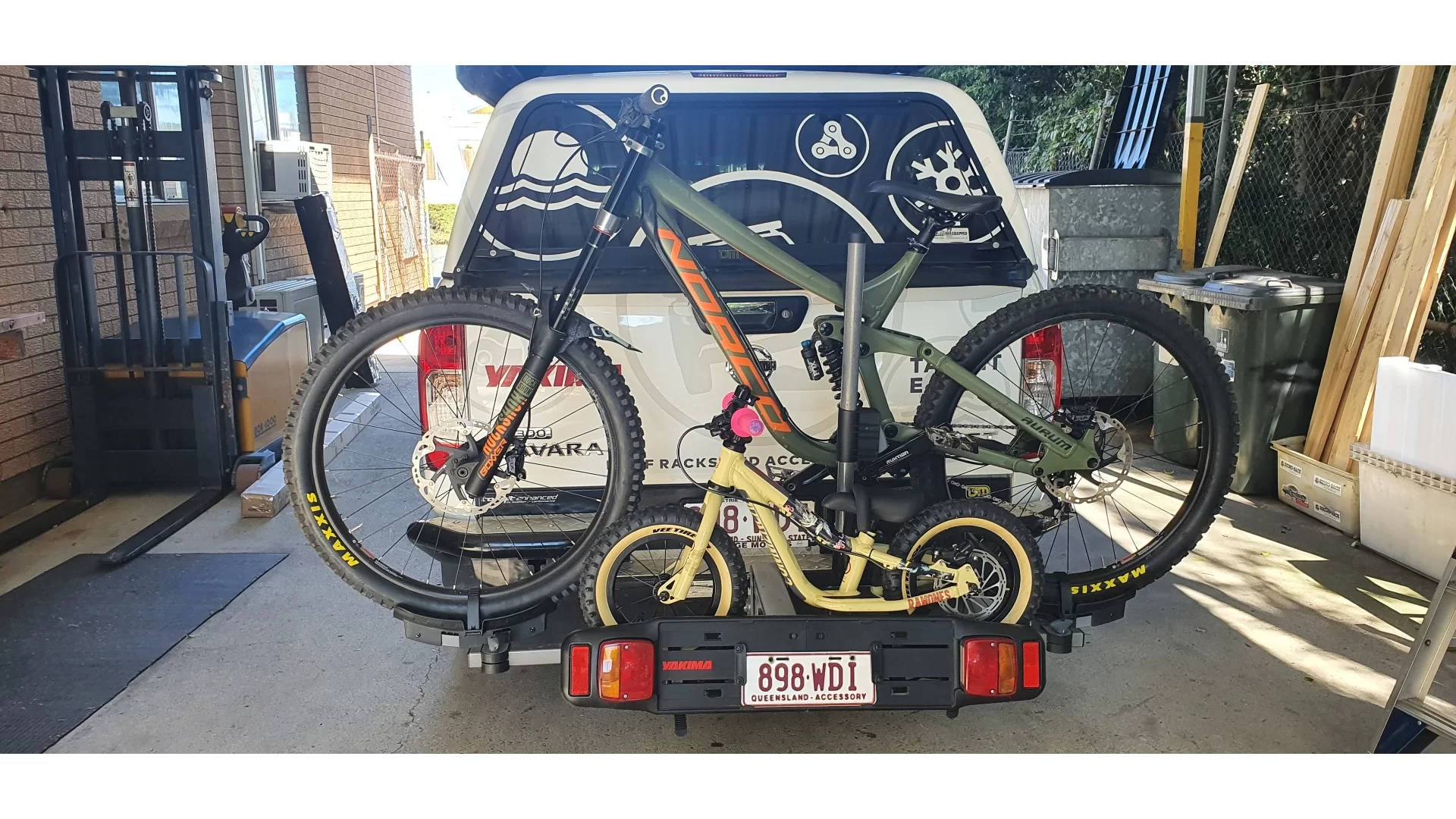 Yakima Two Timer 8002468 - View 1