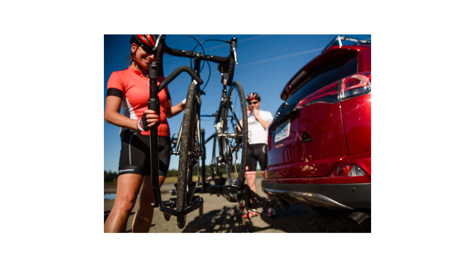 Yakima HoldUp Evo Black 2 Bike Hitch Mounted Carrier (8002479) - View 2