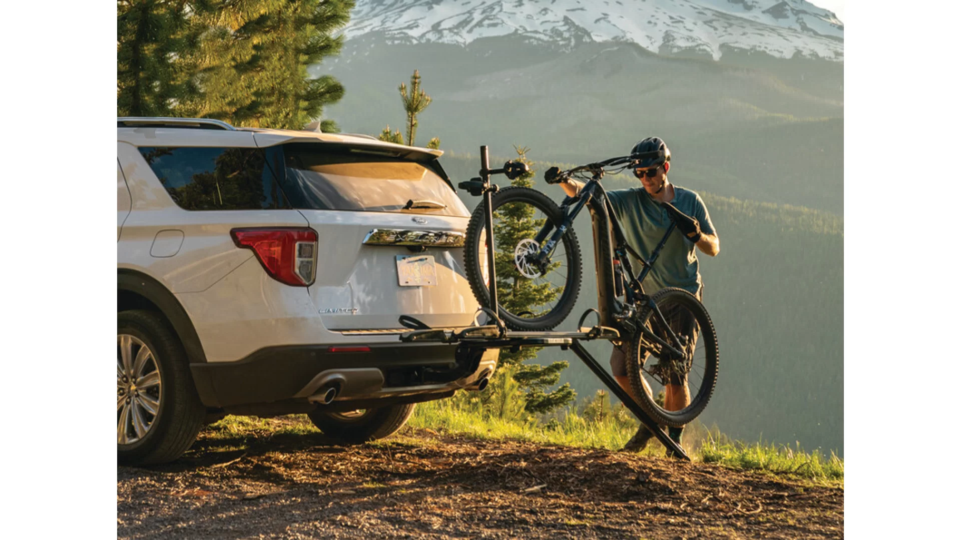 Yakima OnRamp 2 Bike Hitch Mounted Carrier (8002706) - View 1