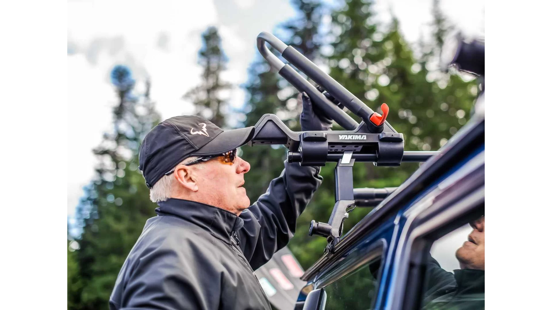 Yakima JayLow Kayak Carrier with Locks - 8004076 - View 9