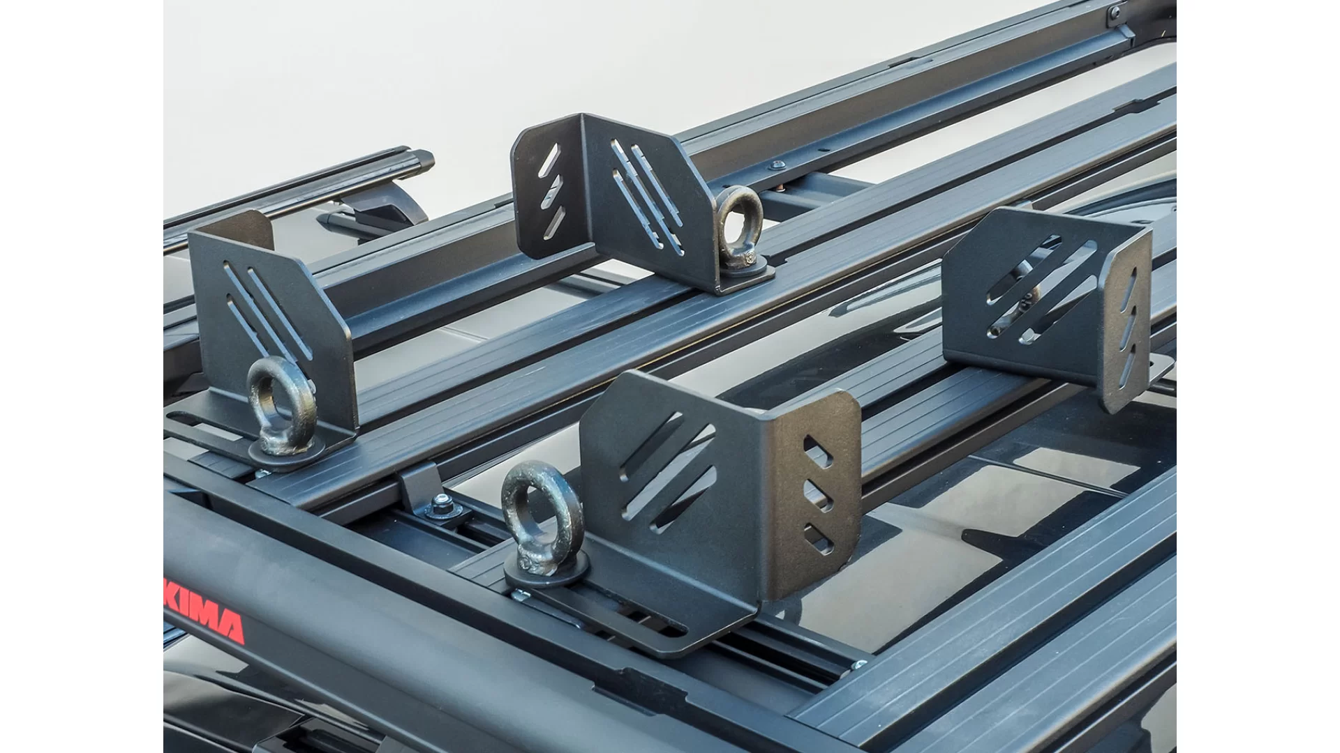 Yakima Corner Bracket Kit 8005036 - View 1