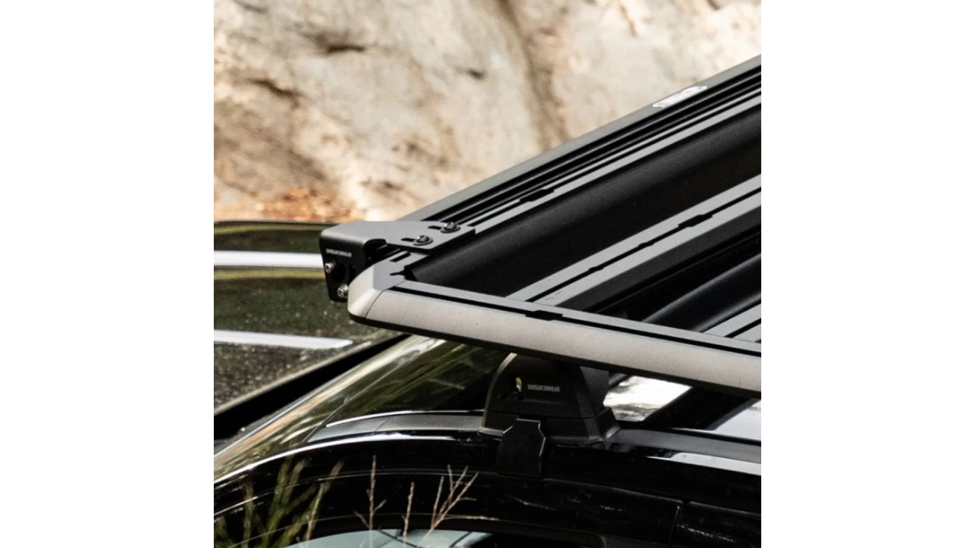 Yakima Inline Light Bracket Mount (9831037) - View 2